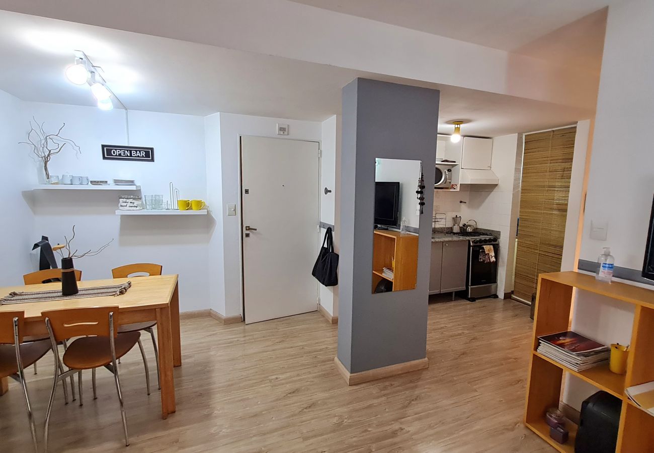 Apartamento en San Carlos de Bariloche - Dto. Mora a pasos del Centro Civico