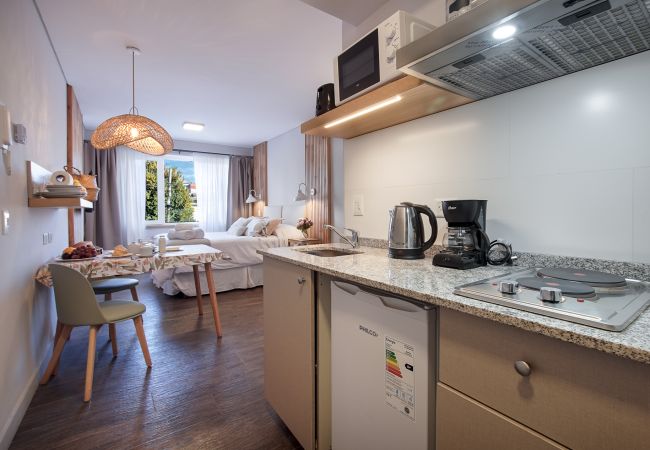 Estudio en San Carlos de Bariloche - OTTO departamento  con vista al lago Estudio en San Carlos de Bariloche - OTTO departamento  con vista al lago