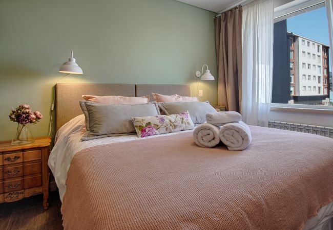 Estudio en San Carlos de Bariloche - LA PERLITA departamento en pleno centro Estudio en San Carlos de Bariloche - LA PERLITA departamento en pleno centro