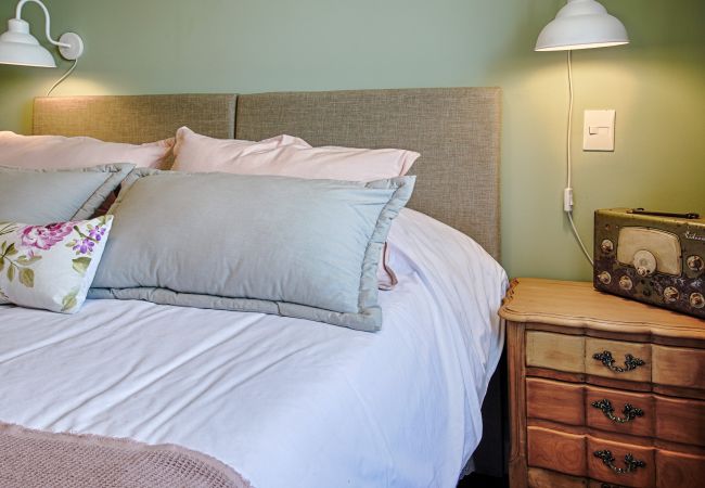 Estudio en San Carlos de Bariloche - LA PERLITA departamento en pleno centro Estudio en San Carlos de Bariloche - LA PERLITA departamento en pleno centro