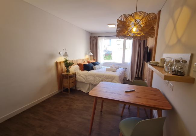 Estudio en San Carlos de Bariloche - TRONADOR departamento en pleno centro Estudio en San Carlos de Bariloche - TRONADOR departamento en pleno centro