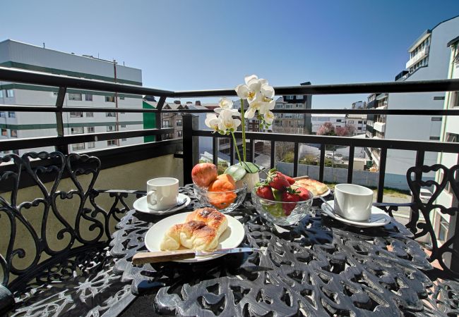 Estudio en San Carlos de Bariloche - LA ORIENTAL EN PLENO CENTRO Estudio en San Carlos de Bariloche - LA ORIENTAL EN PLENO CENTRO