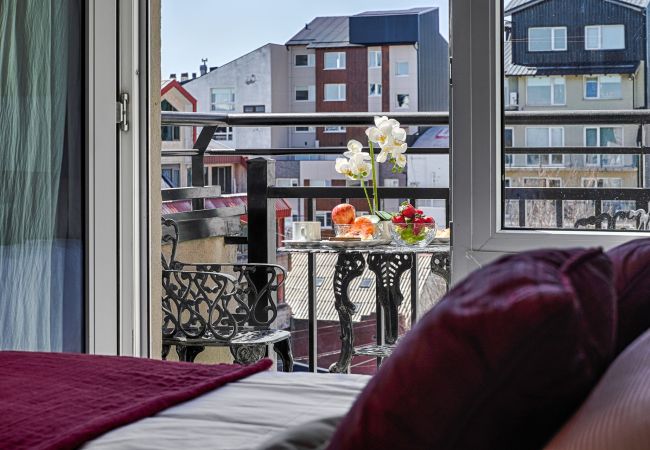 Estudio en San Carlos de Bariloche - LA ORIENTAL EN PLENO CENTRO Estudio en San Carlos de Bariloche - LA ORIENTAL EN PLENO CENTRO