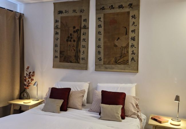 Estudio en San Carlos de Bariloche - LA ORIENTAL EN PLENO CENTRO Estudio en San Carlos de Bariloche - LA ORIENTAL EN PLENO CENTRO