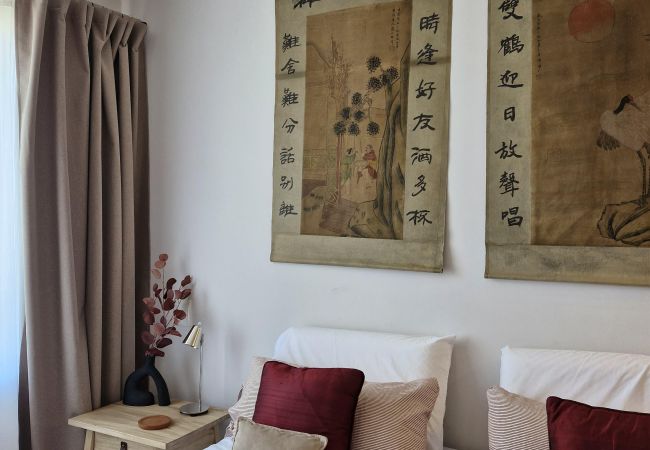 Estudio en San Carlos de Bariloche - LA ORIENTAL EN PLENO CENTRO Estudio en San Carlos de Bariloche - LA ORIENTAL EN PLENO CENTRO