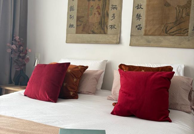 Estudio en San Carlos de Bariloche - LA ORIENTAL EN PLENO CENTRO Estudio en San Carlos de Bariloche - LA ORIENTAL EN PLENO CENTRO