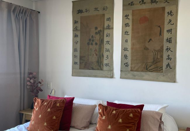 Estudio en San Carlos de Bariloche - LA ORIENTAL EN PLENO CENTRO Estudio en San Carlos de Bariloche - LA ORIENTAL EN PLENO CENTRO