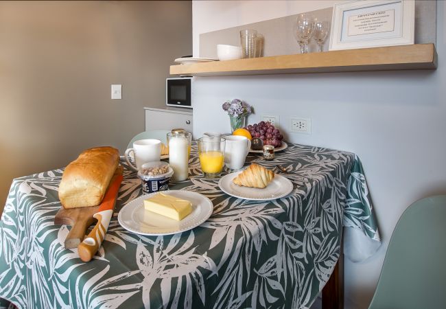 Estudio en San Carlos de Bariloche - ROSA MOSQUETA a pasos de la calle Mitre Estudio en San Carlos de Bariloche - ROSA MOSQUETA a pasos de la calle Mitre