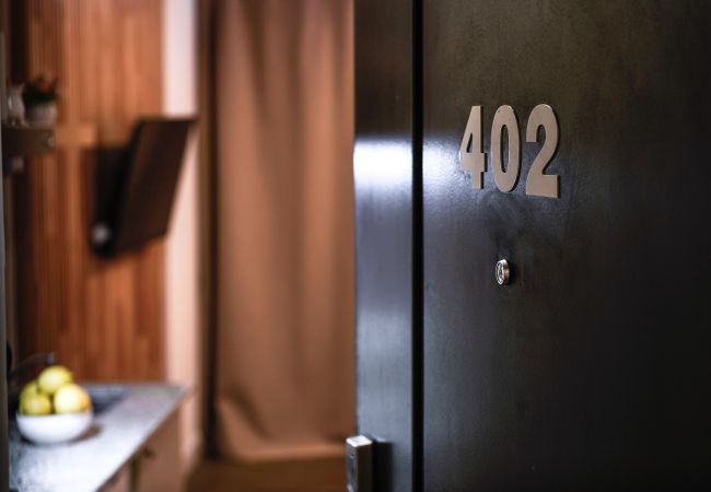 Estudio en San Carlos de Bariloche - ROSA MOSQUETA a pasos de la calle Mitre Estudio en San Carlos de Bariloche - ROSA MOSQUETA a pasos de la calle Mitre