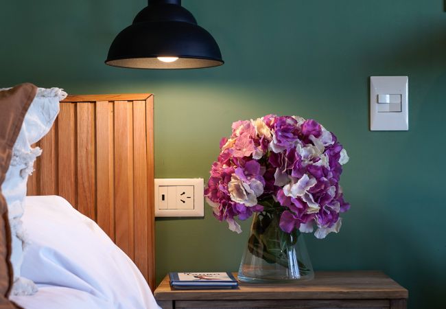 Estudio en San Carlos de Bariloche - LLANTEN departamento con vista al Lago y estaciona Estudio en San Carlos de Bariloche - LLANTEN departamento con vista al Lago y estaciona