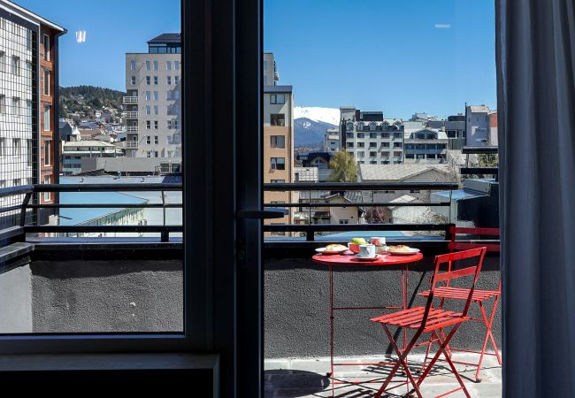 Estudio en San Carlos de Bariloche - LLANTEN departamento con vista al Lago y estaciona Estudio en San Carlos de Bariloche - LLANTEN departamento con vista al Lago y estaciona