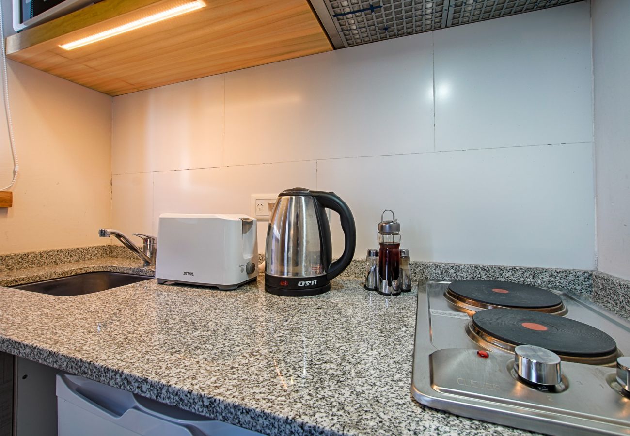 Estudio en San Carlos de Bariloche - LLANTEN departamento con vista al Lago y estaciona