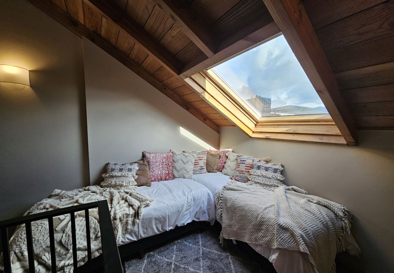 Apartamento en San Carlos de Bariloche - MONTAÑA departamento con vista al lago