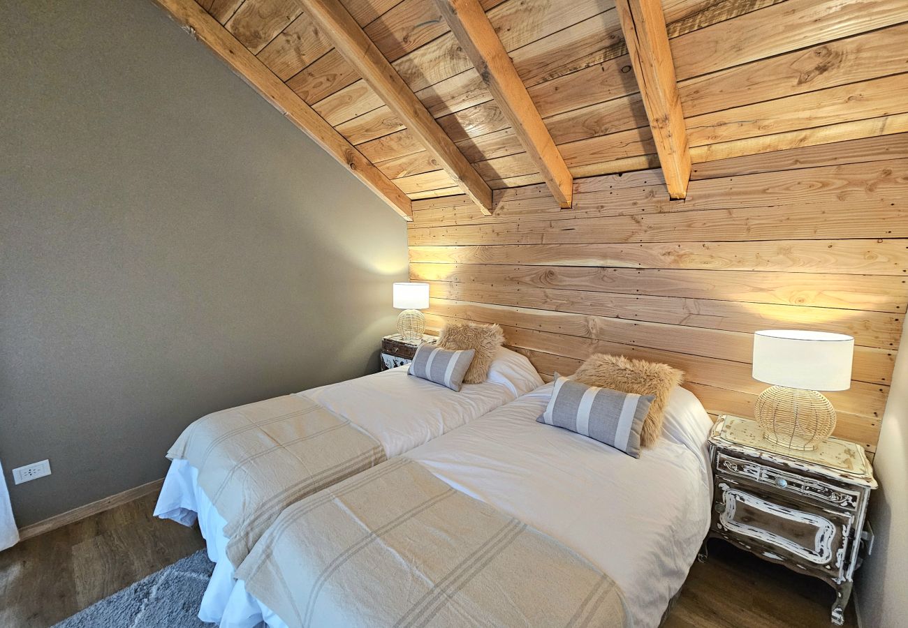 Apartamento en San Carlos de Bariloche - MONTAÑA departamento con vista al lago
