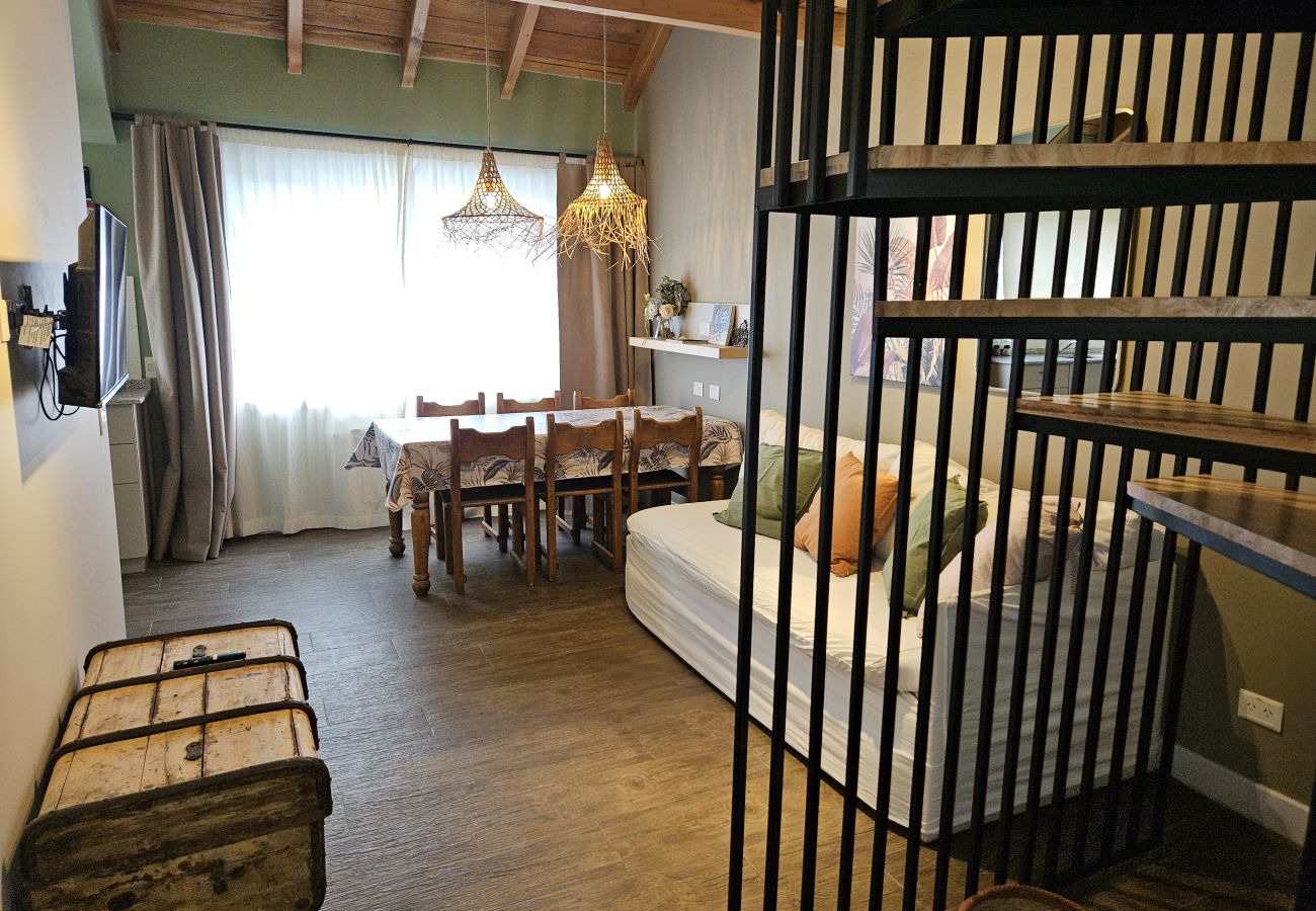 Apartamento en San Carlos de Bariloche - MONTAÑA departamento con vista al lago