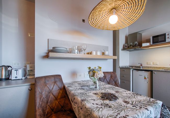 Estudio en San Carlos de Bariloche - Entre Dos  departamento en pleno Centro Estudio en San Carlos de Bariloche - Entre Dos  departamento en pleno Centro