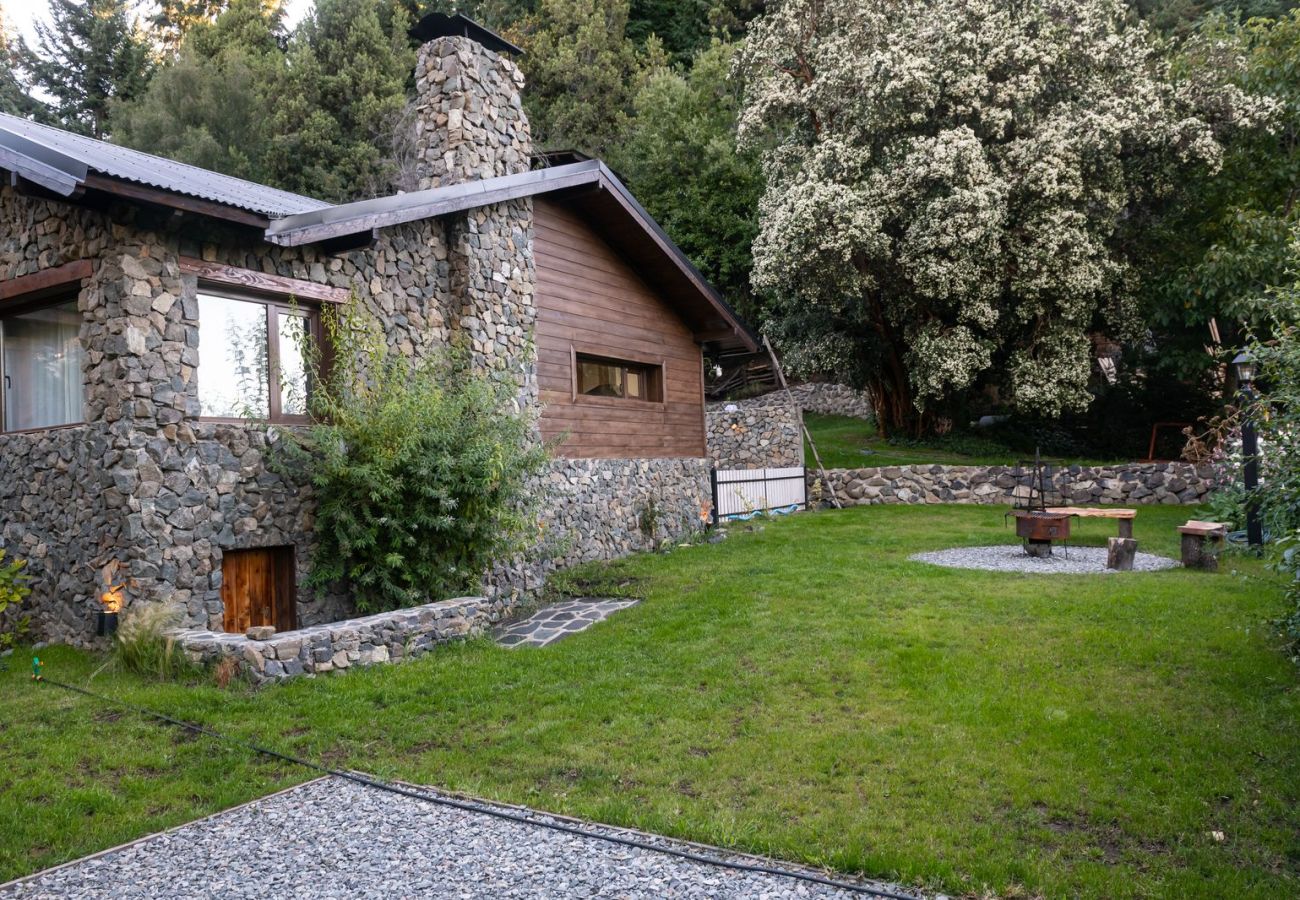 Casa en San Carlos de Bariloche - Hermosa casa a 300 metros del lago