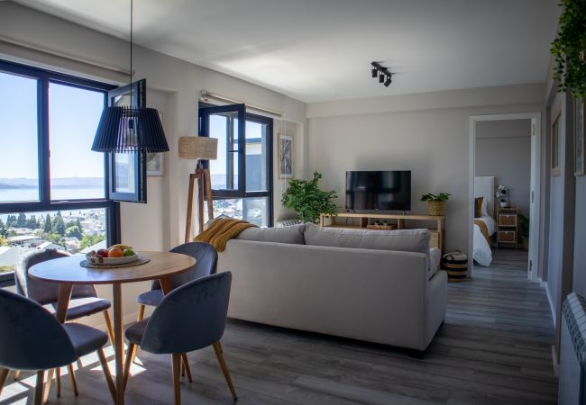 Apartamento en San Carlos de Bariloche - Rainbow departamento con estacionamiento