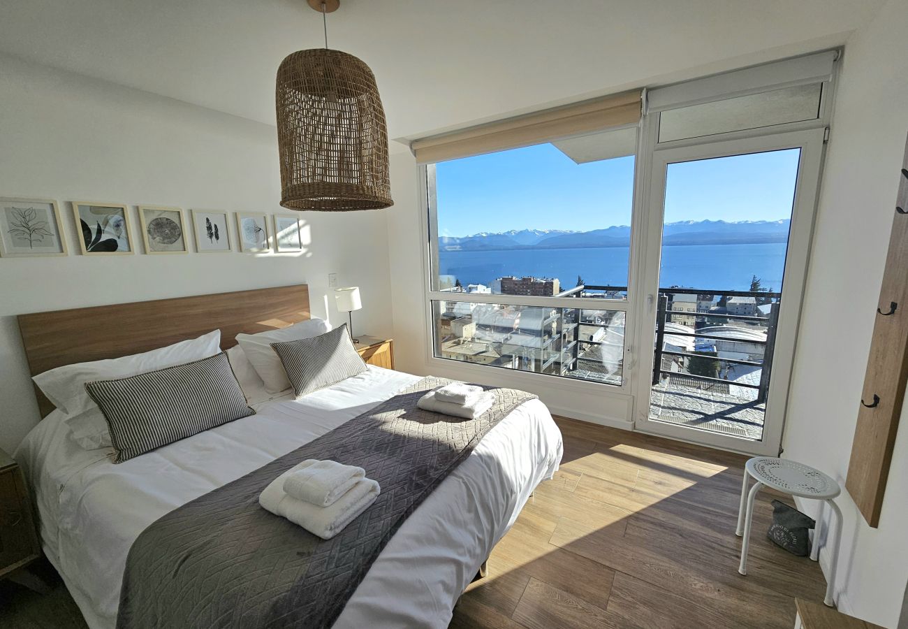 Apartamento en San Carlos de Bariloche - Veo Veo Bariloche con vista al lago Nahuel Huapi