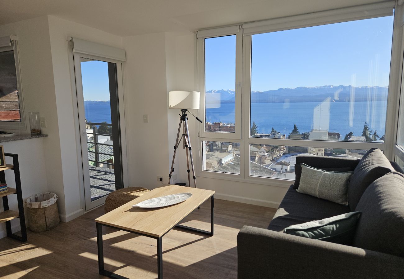 Apartamento en San Carlos de Bariloche - Veo Veo Bariloche con vista al lago Nahuel Huapi