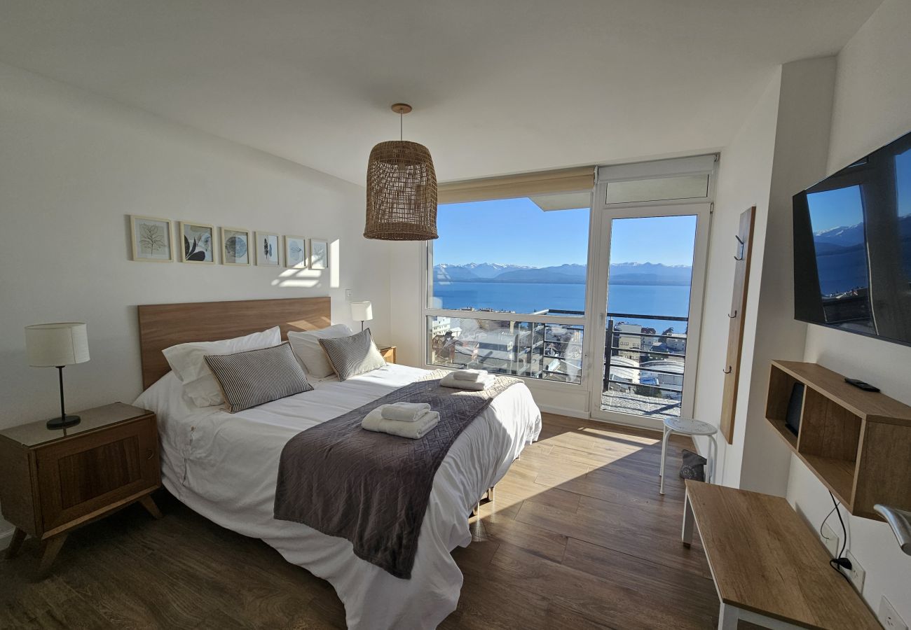 Apartamento en San Carlos de Bariloche - Veo Veo Bariloche con vista al lago Nahuel Huapi