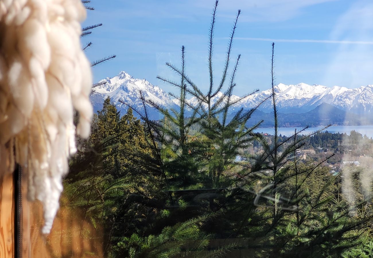 Cabaña en San Carlos de Bariloche - Refugio Hestia, tu lugar en la montaña