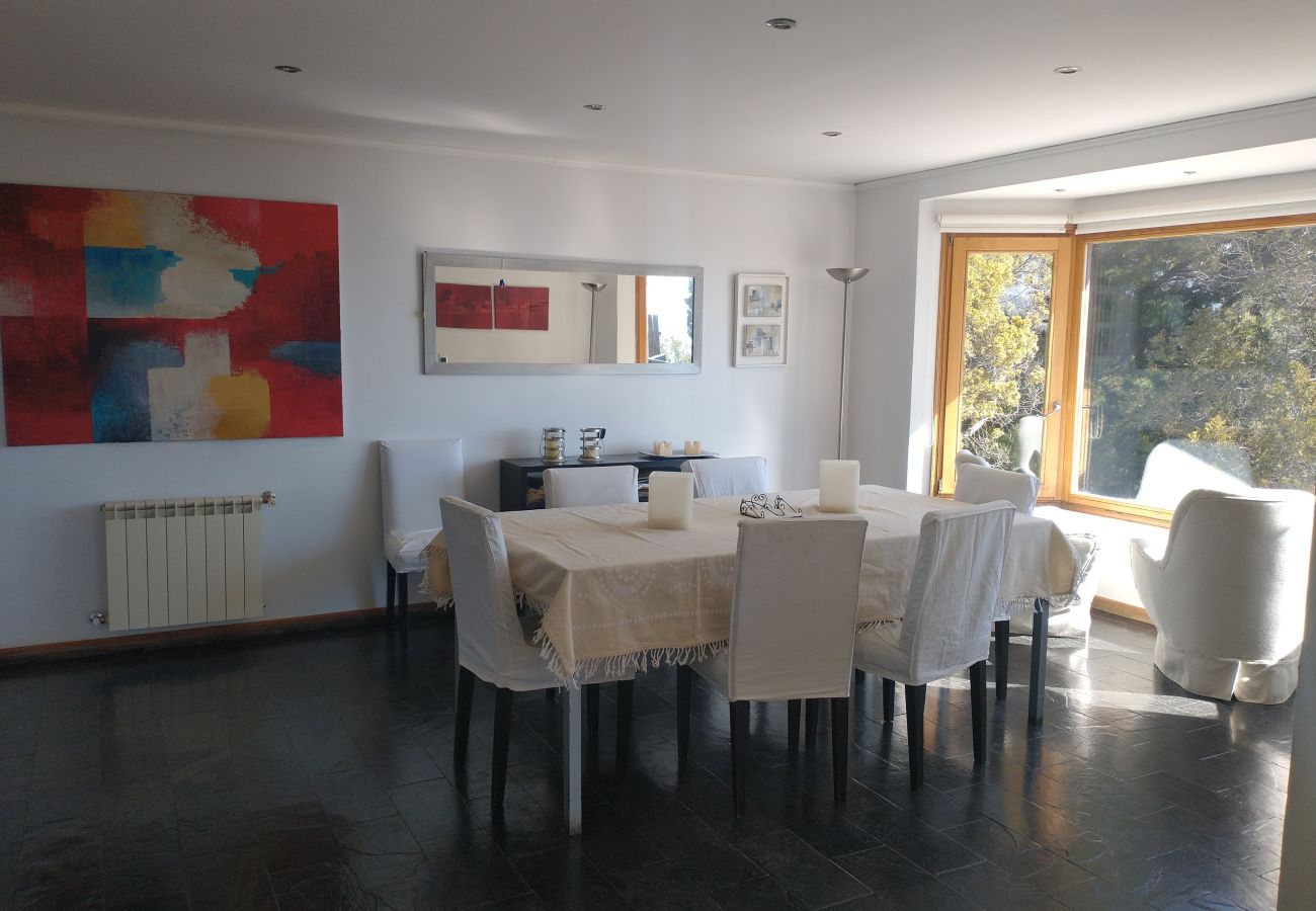 Casa en San Carlos de Bariloche - casa para 7 personas con increible vista l lago