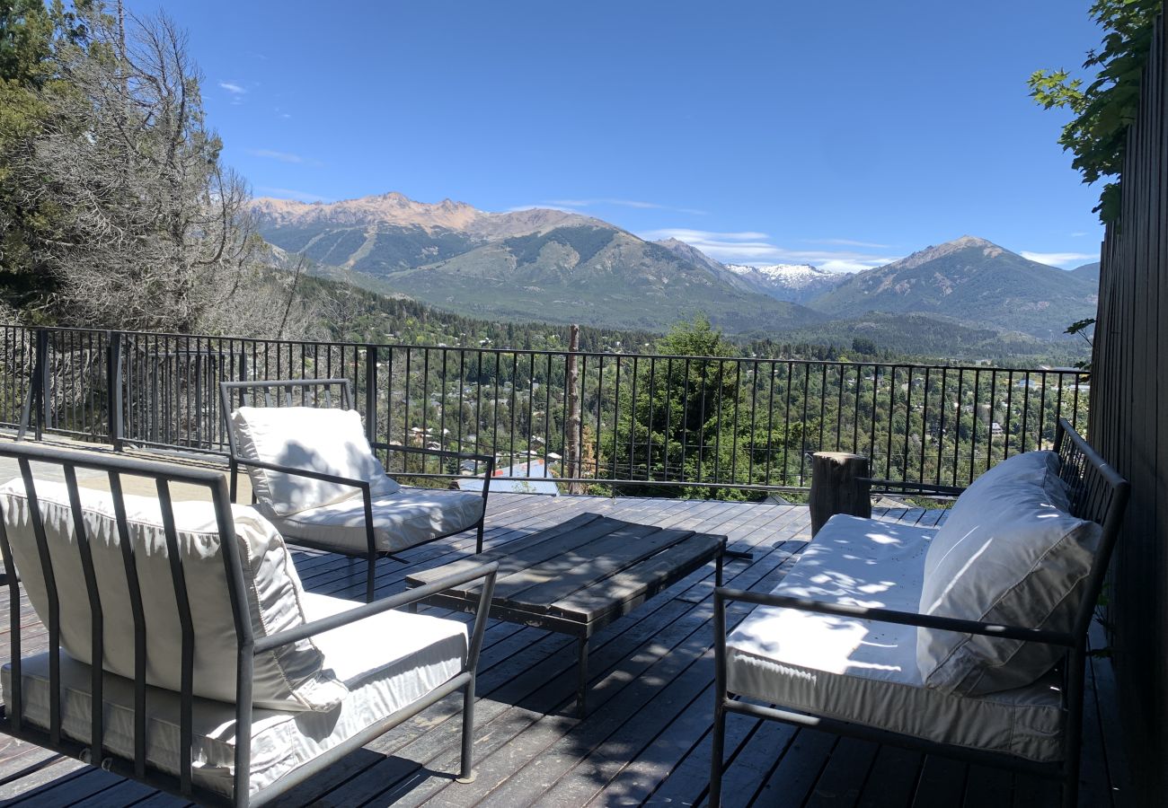 Casa en San Carlos de Bariloche - casa para 7 personas con increible vista l lago