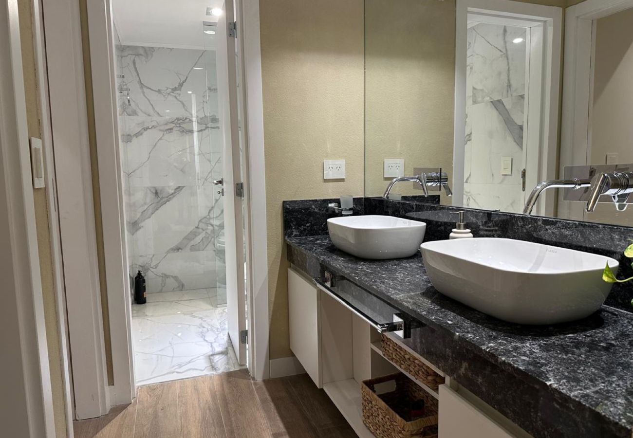 Apartamento en San Carlos de Bariloche - Centrico Moderno y funcional