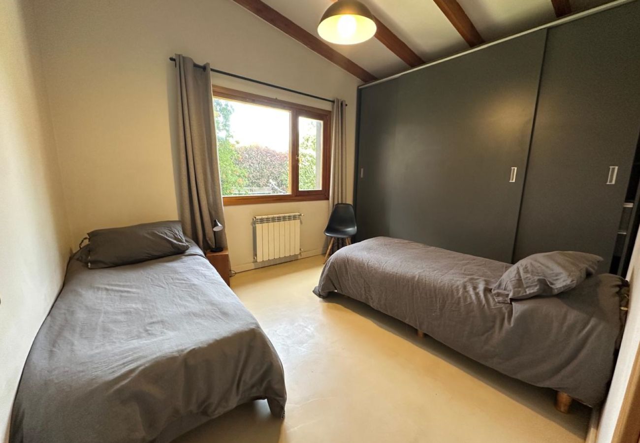 Casa en San Carlos de Bariloche - Casa en Barrio Pinar de Festa con parrilla