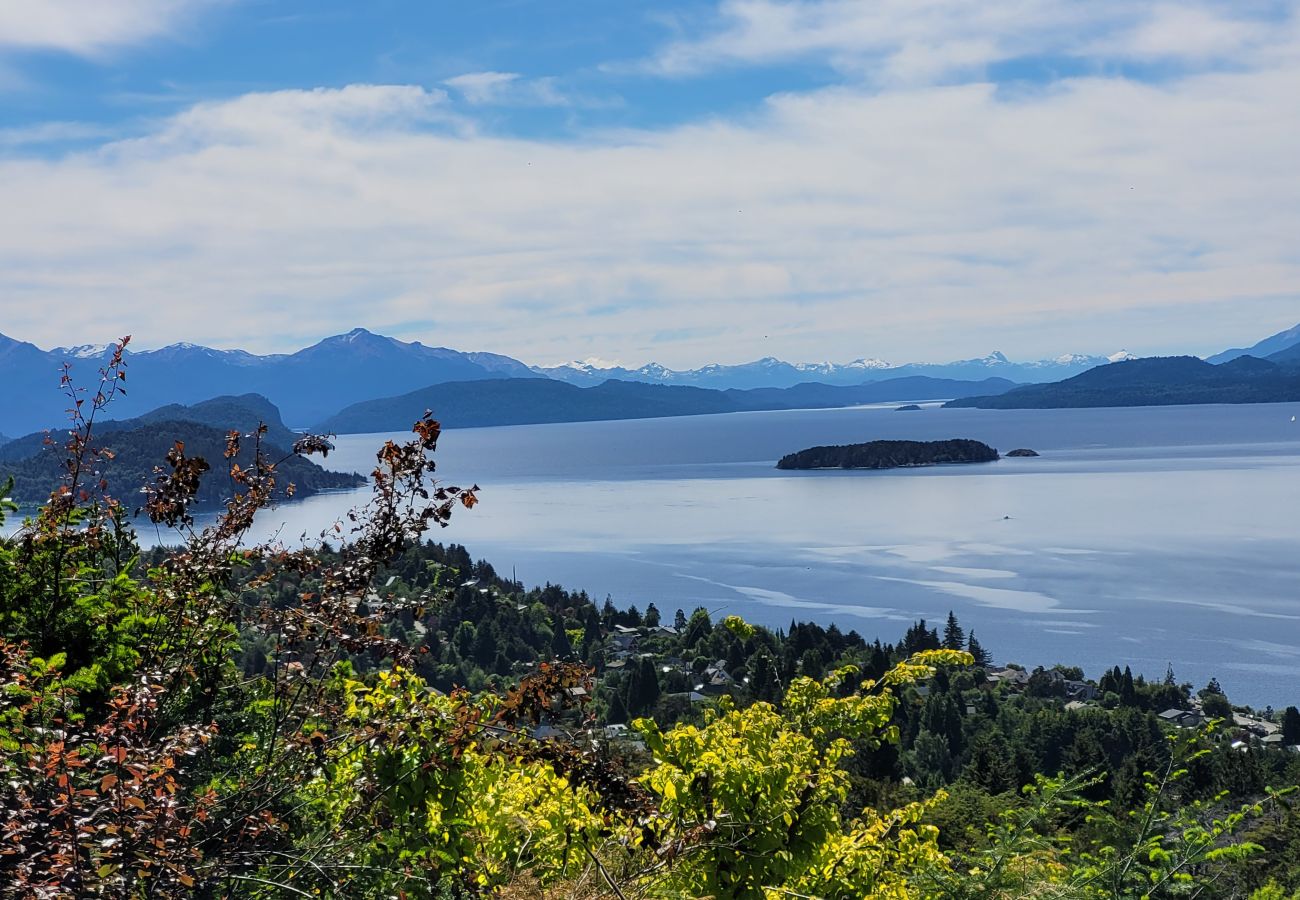 Casa en San Carlos de Bariloche - Postales al lago en Bariloche