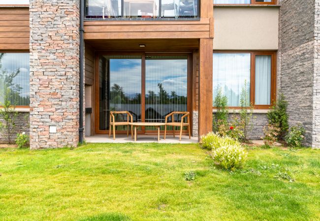 Apartamento en San Carlos de Bariloche - Refugio en Melipal, Jardín, Parrilla y Pileta