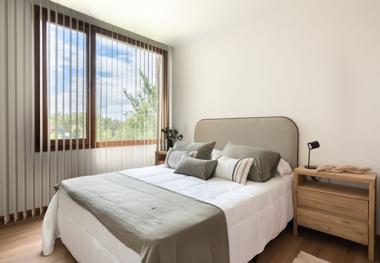 Apartamento en San Carlos de Bariloche - Refugio en Melipal, Jardín, Parrilla y Pileta