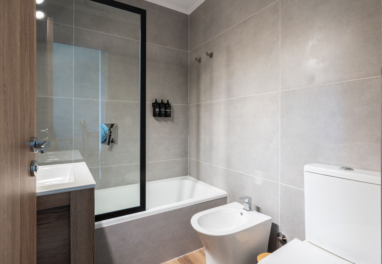 Apartamento en San Carlos de Bariloche - Refugio en Melipal, Jardín, Parrilla y Pileta