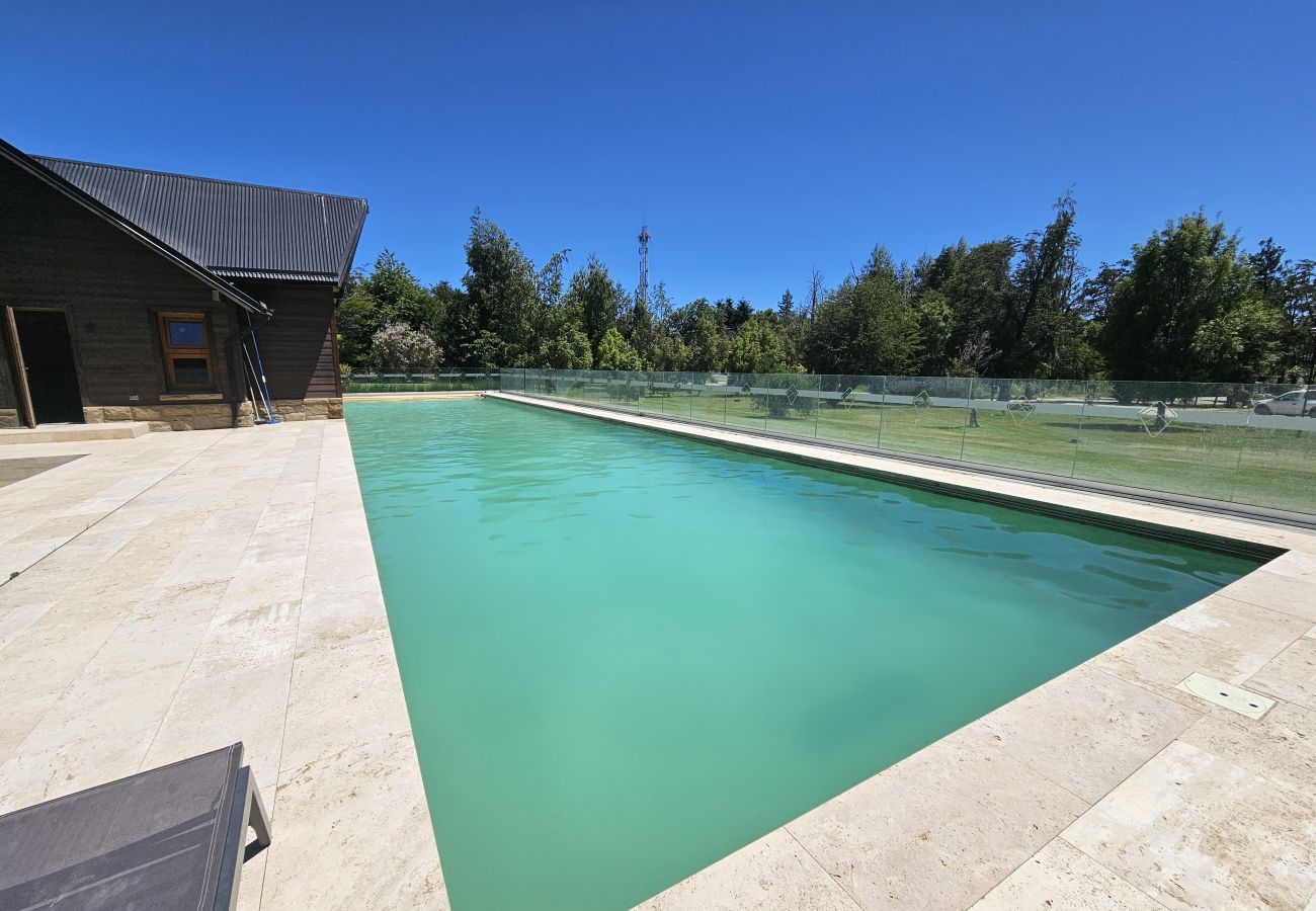 Apartamento en San Carlos de Bariloche - Refugio en Melipal, Jardín, Parrilla y Pileta