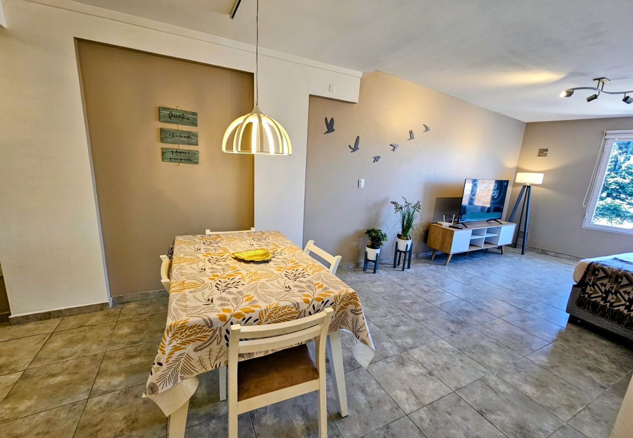 Apartamento en San Carlos de Bariloche - Refugio Urbano Bariloche con estacionamiento