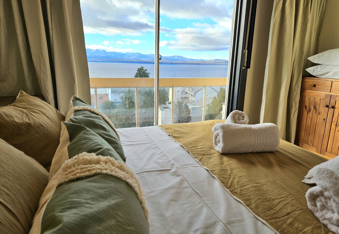 Apartamento en San Carlos de Bariloche - Lago y Ciudad, a pasos del Centro Civico