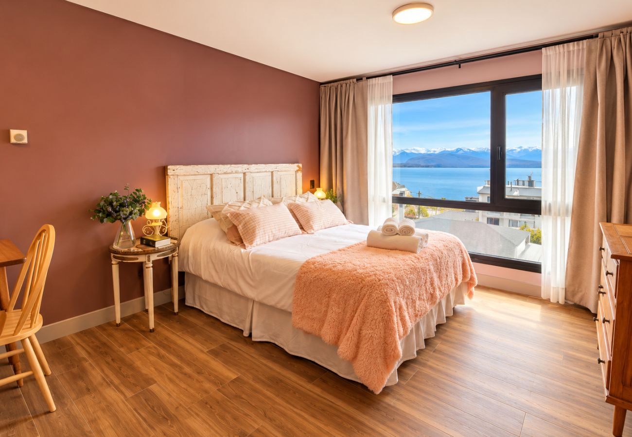 Apartamento en San Carlos de Bariloche - Malva Suites con vista al lago y estacionamiento
